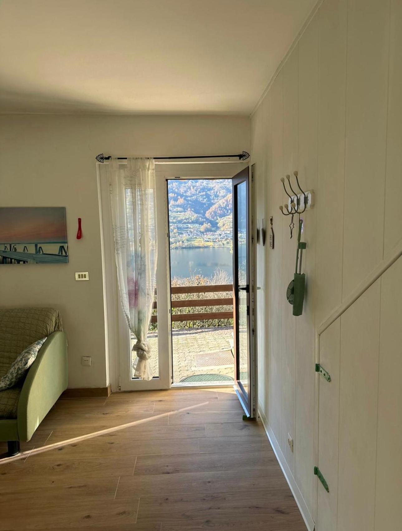 Lake Apartment Ischia Green Tenna Exteriér fotografie